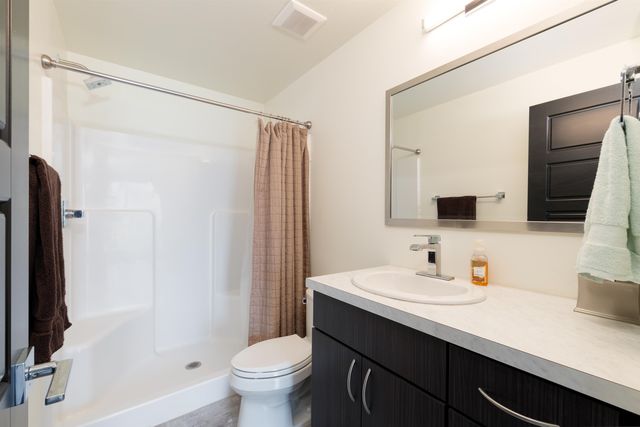 47 Willow View Way, Parachute, CO 81635