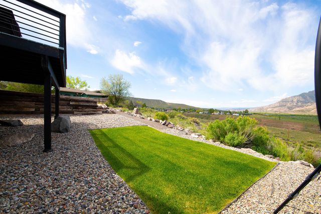 47 Willow View Way, Parachute, CO 81635