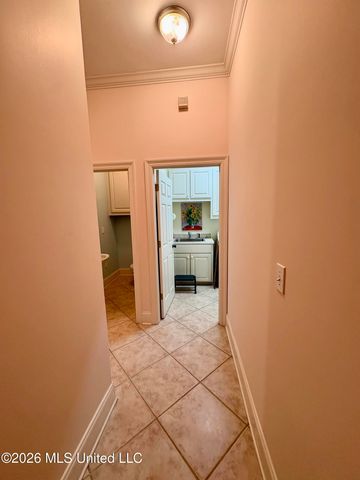 3920 Roxbury Road, Jackson, MS 39211