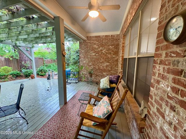 3920 Roxbury Road, Jackson, MS 39211