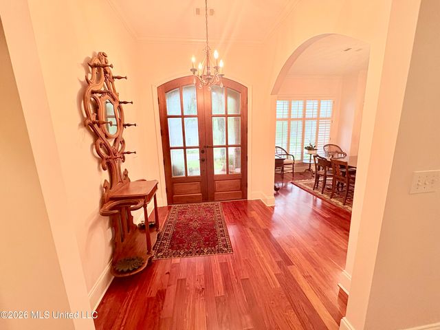 3920 Roxbury Road, Jackson, MS 39211