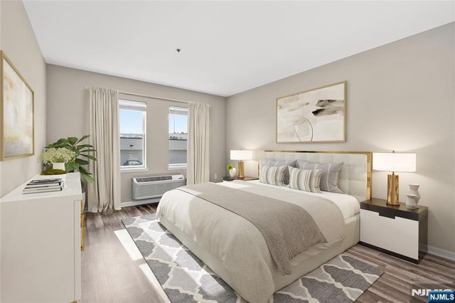 905 River Road 224, Edgewater, NJ 07020