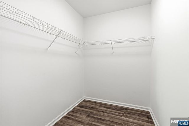 905 River Road 224, Edgewater, NJ 07020