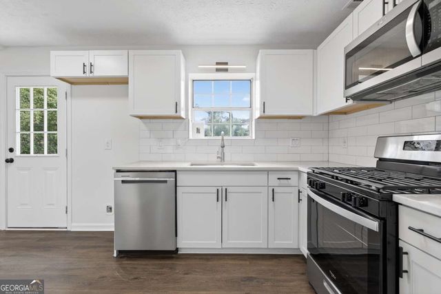 5627 Tunbridge Wells Court, Lithonia, GA 30058