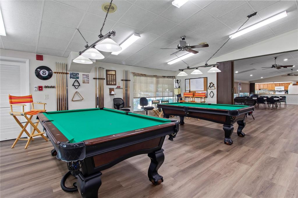 Image 34 of property listing at 7201 29TH AVENUE DRIVE W 307, Bradenton, FL 34209