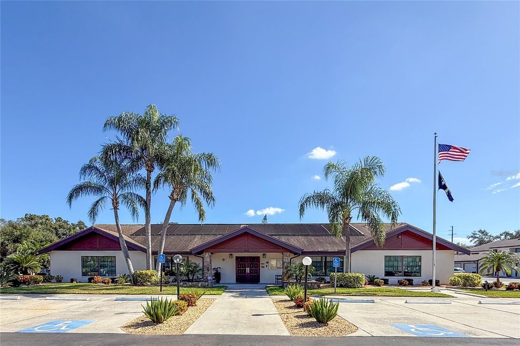 Image 45 of property listing at 7201 29TH AVENUE DRIVE W 307, Bradenton, FL 34209