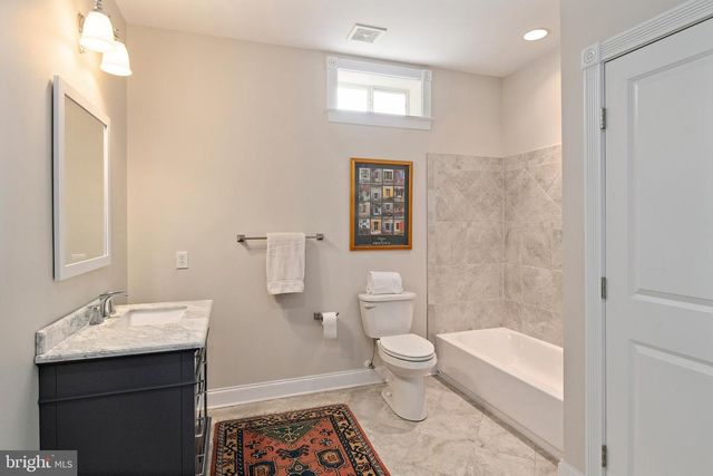 3650 BAY DR, Edgewater, MD 21037
