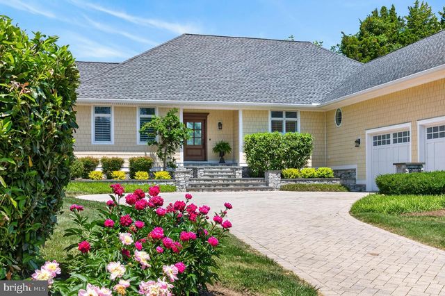 3650 BAY DR, Edgewater, MD 21037