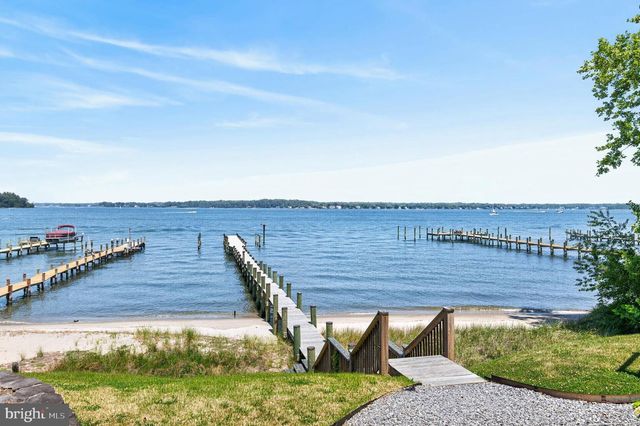 3650 BAY DR, Edgewater, MD 21037