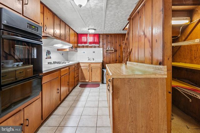 5203 BENSON AVE, Halethorpe, MD 21227