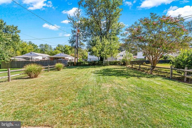 5203 BENSON AVE, Halethorpe, MD 21227