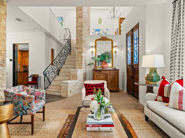 4407 Waterford PL, Austin, TX 78731