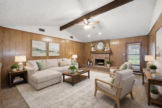 4300 Spring Hill Lane, Arlington, TX 76016