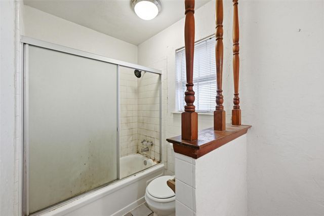 4300 Spring Hill Lane, Arlington, TX 76016