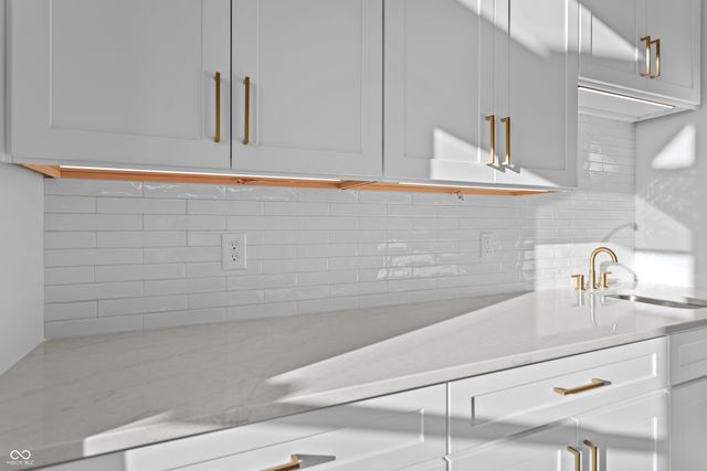 1155 S Rangeline Road 505, Carmel, IN 46032