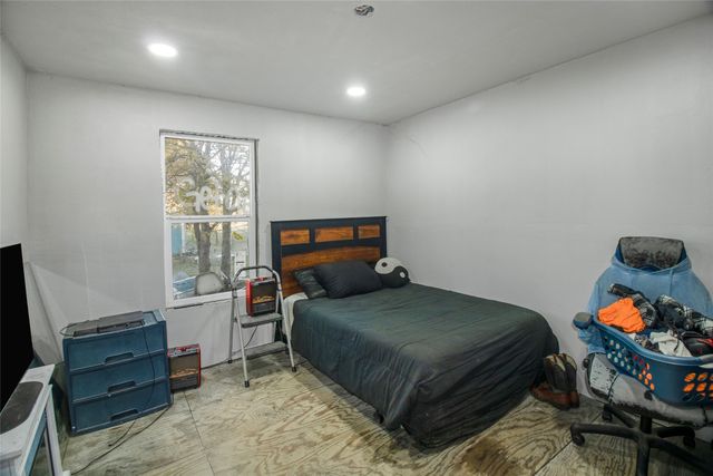 15045 County Road 4060, Scurry, TX 75158