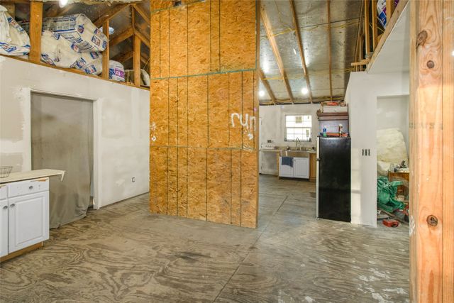 15045 County Road 4060, Scurry, TX 75158