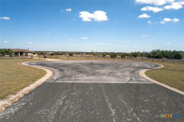 200 Stonehouse Drive, Liberty Hill, TX 78642