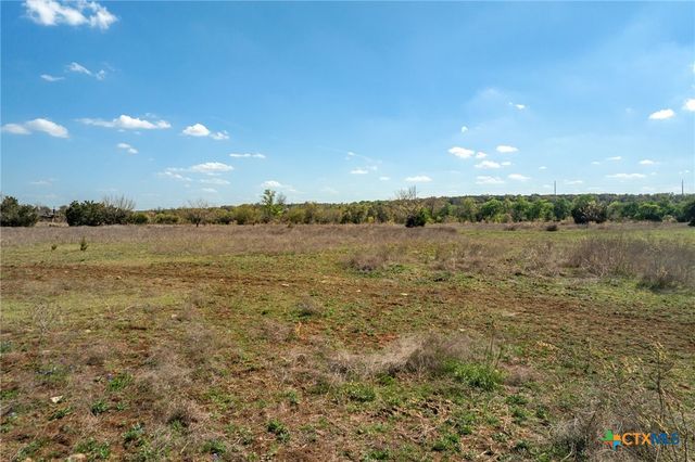 200 Stonehouse Drive, Liberty Hill, TX 78642