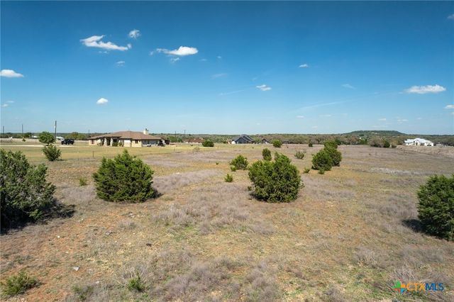 200 Stonehouse Drive, Liberty Hill, TX 78642