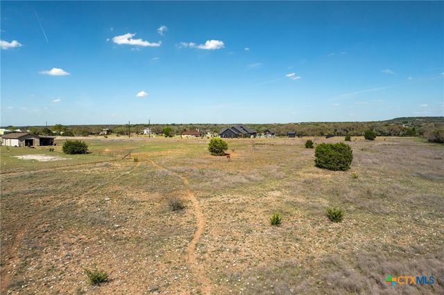200 Stonehouse Drive, Liberty Hill, TX 78642