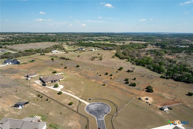 200 Stonehouse Drive, Liberty Hill, TX 78642