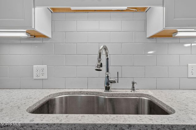 3610 Chesterton Drive, Toledo, OH 43615