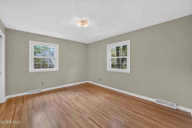 3610 Chesterton Drive, Toledo, OH 43615