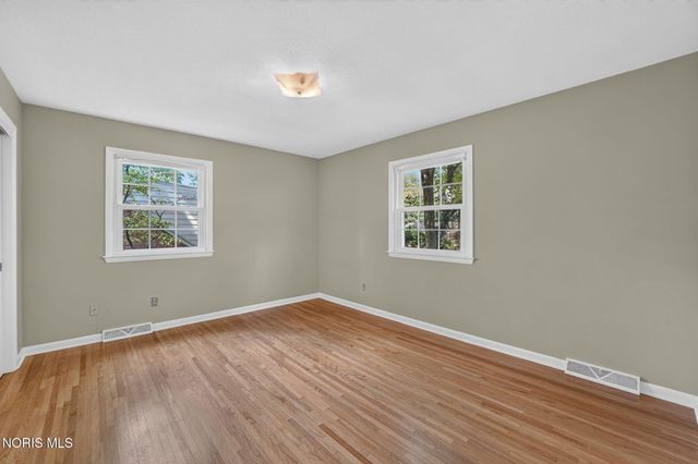 3610 Chesterton Drive, Toledo, OH 43615