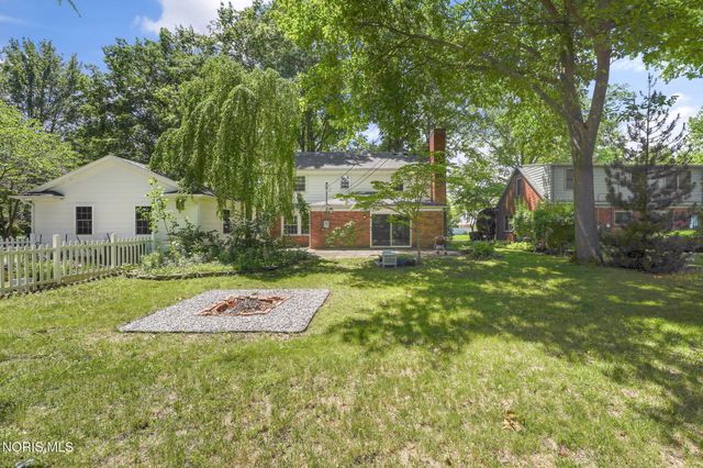 3610 Chesterton Drive, Toledo, OH 43615