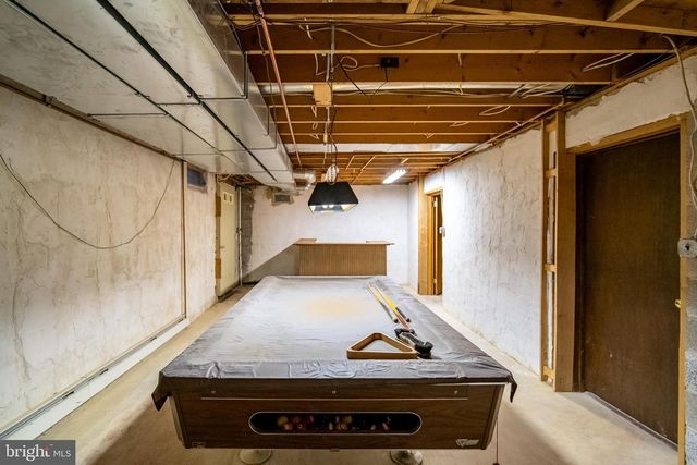 2020 ALCOTT RD, York, PA 17406