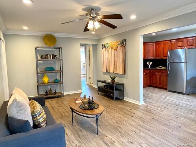 393 Great East Neck Road 393D, West Babylon, NY 11704