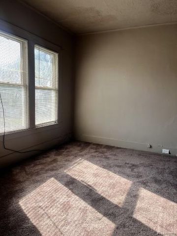 1626 Gladstone Street, Detroit, MI 48206