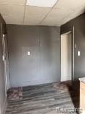 1626 Gladstone Street, Detroit, MI 48206