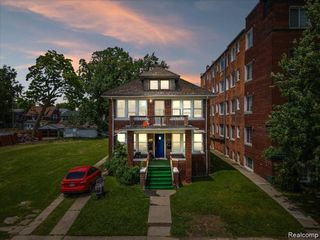 1626 Gladstone Street, Detroit, MI 48206