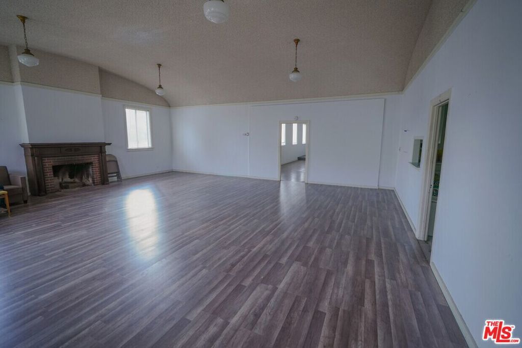 2030 Glendale Boulevard, Los Angeles, CA 90039 — photo 3