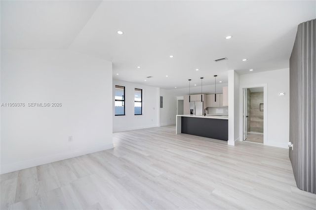 2363 SW 11th Ter, Miami, FL 33135