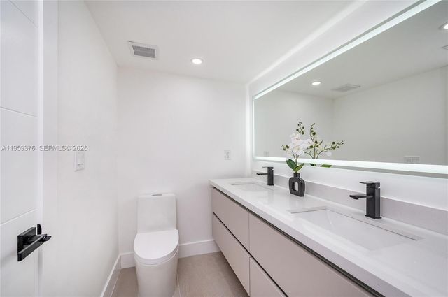 2363 SW 11th Ter, Miami, FL 33135