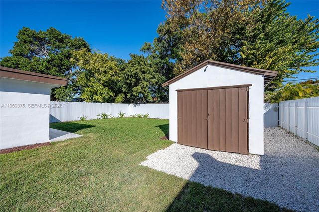 2363 SW 11th Ter, Miami, FL 33135