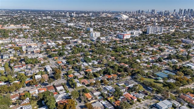 2363 SW 11th Ter, Miami, FL 33135