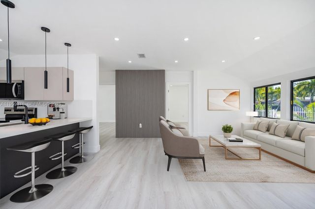 2363 SW 11th Ter, Miami, FL 33135