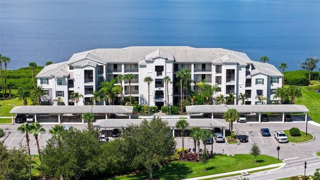 1030 TIDEWATER SHORES LOOP 105, Bradenton, FL 34208