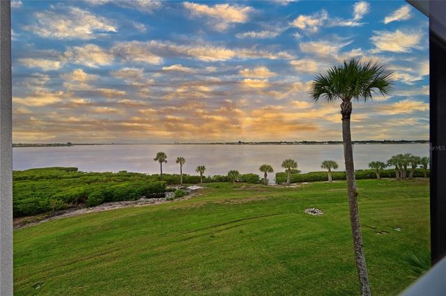 1030 TIDEWATER SHORES LOOP 105, Bradenton, FL 34208