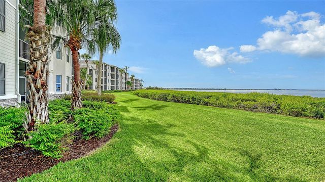 1030 TIDEWATER SHORES LOOP 105, Bradenton, FL 34208