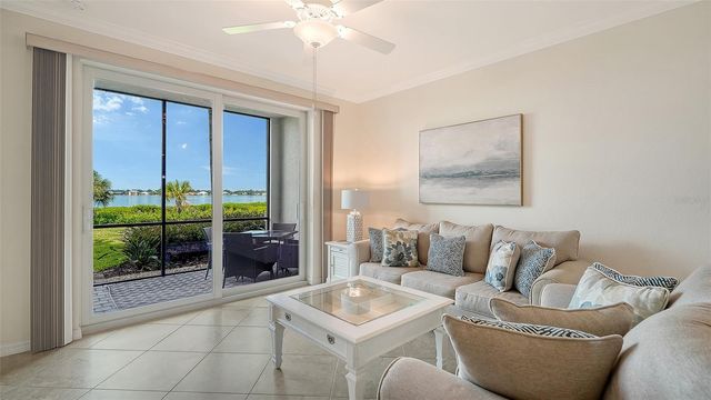 1030 TIDEWATER SHORES LOOP 105, Bradenton, FL 34208