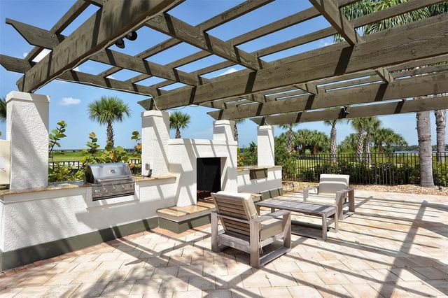 1030 TIDEWATER SHORES LOOP 105, Bradenton, FL 34208