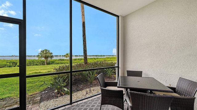 1030 TIDEWATER SHORES LOOP 105, Bradenton, FL 34208