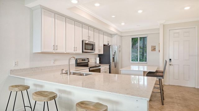 1030 TIDEWATER SHORES LOOP 105, Bradenton, FL 34208