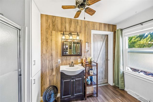 1037 N 1st Street, Montrose, CO 81401