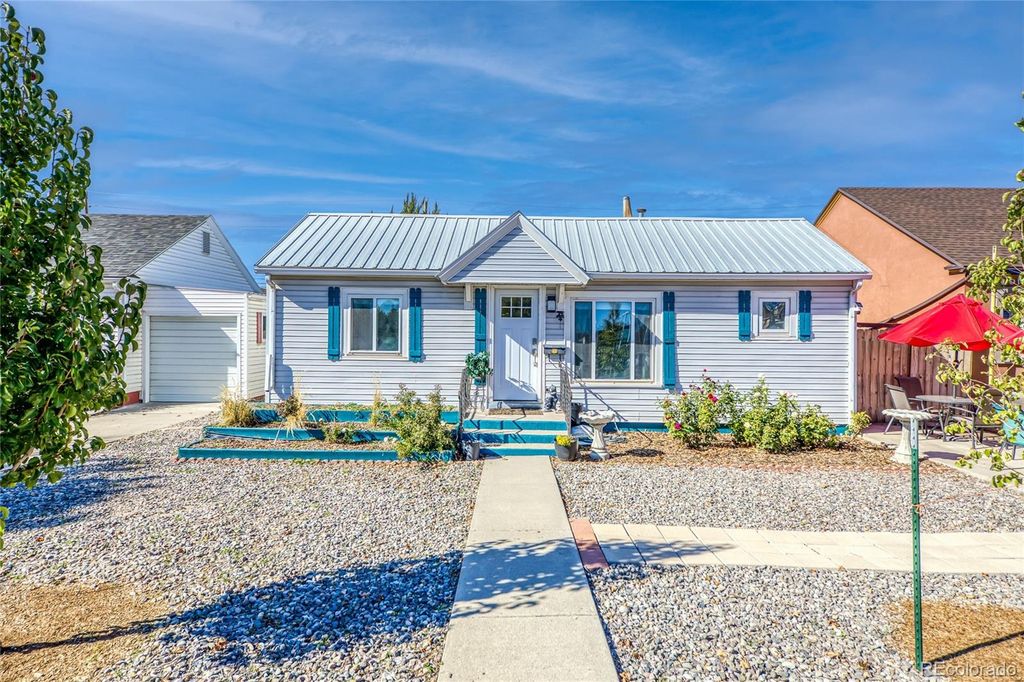 1037 N 1st Street, Montrose, CO 81401